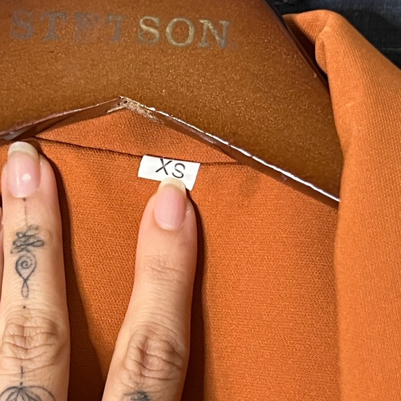 Cropped blazer - Picture 3 of 6